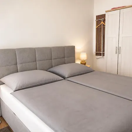 Appartement Hainer - Seeblick Mit Eigenem Steg Direkt Am Wasser Kahnsdorf