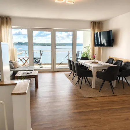 Hainer - Seeblick Mit Eigenem Steg Direkt Am Wasser Appartement *