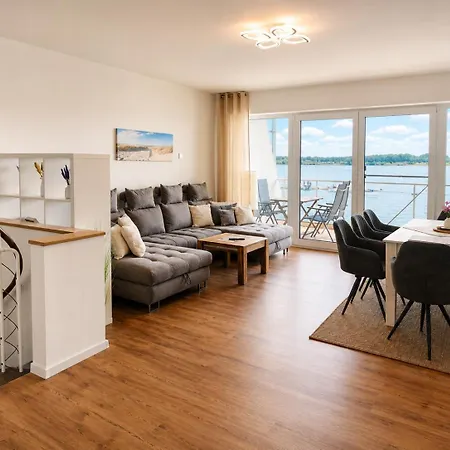 Hainer - Seeblick Mit Eigenem Steg Direkt Am Wasser Appartement *